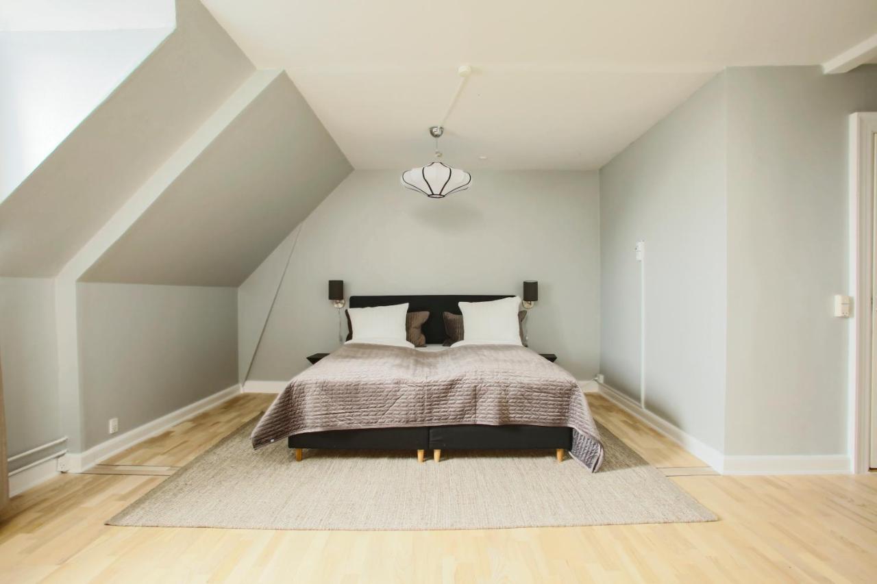 Lägenhet Unique 5 Bedroom W Exposed Beams In
